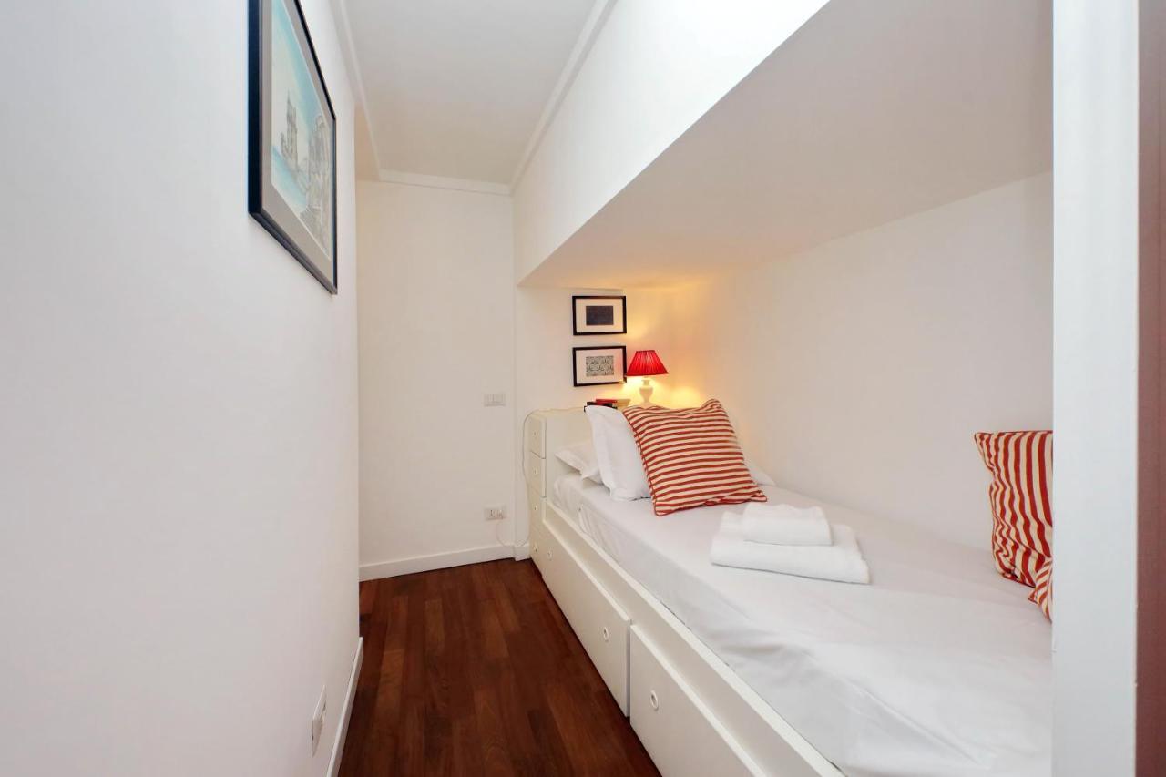 4Bnb - Serpenti Delightful Apartment Roma Dış mekan fotoğraf